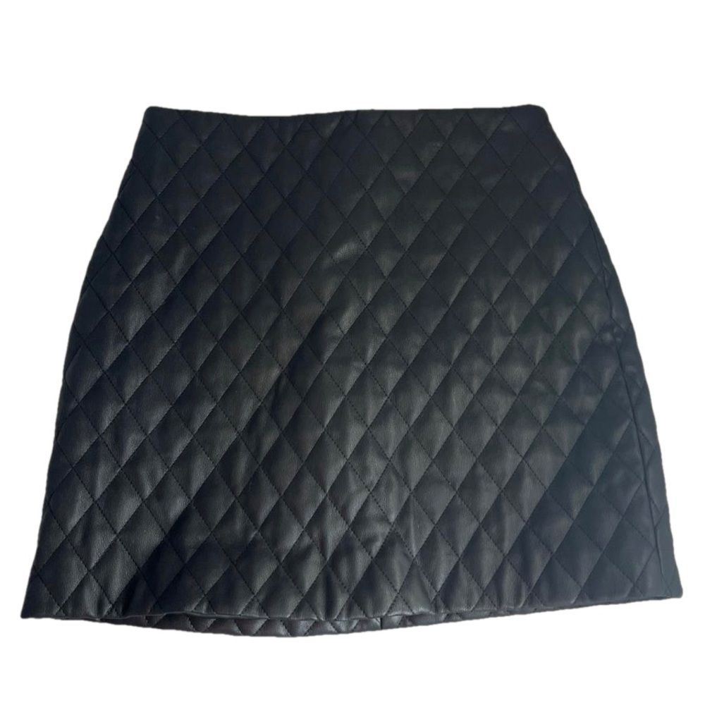 Blank NYC Quilted Faux Leather Mini Skirt, Size 25